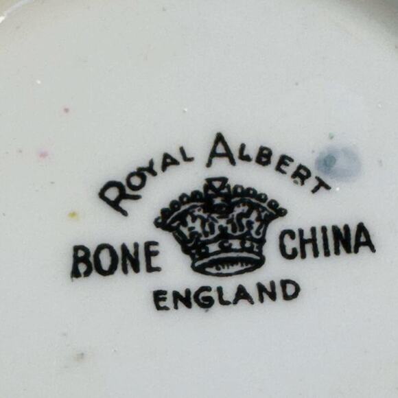 Vintage Royal Albert Bone China Rose Chintz Sugar Bowl - Picture 4 of 5